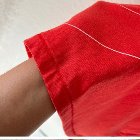 Nike Peachy/Orange Workout Top - Picture 2 of 7